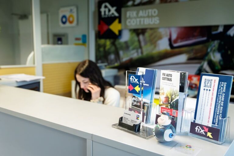 Fahrzeugschaden digital melden – Foto per Smartphone